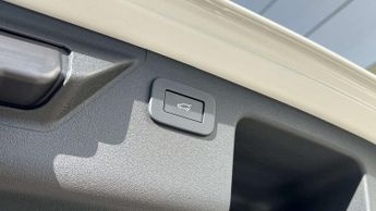 Land Rover Discovery Sport Dynamic SE