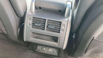 Land Rover Discovery R-Dynamic SE