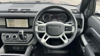 Land Rover Defender X-Dynamic SE