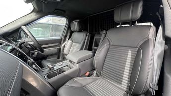 Land Rover Discovery Diesel Dynamic HSE Commercial