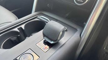 Land Rover Discovery Diesel Dynamic HSE Commercial