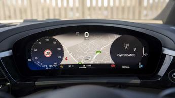 Porsche Macan Electric 