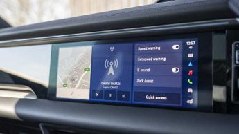 Porsche Macan Electric 