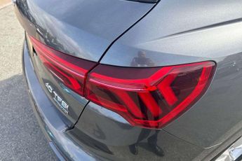 Audi Q3 S Line