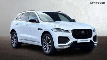 Jaguar F-Pace R-Dynamic SE Black