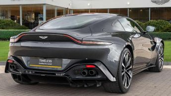 Aston Martin Vantage 