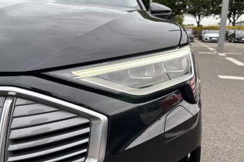 Audi E-Tron 