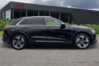 Audi E-Tron 