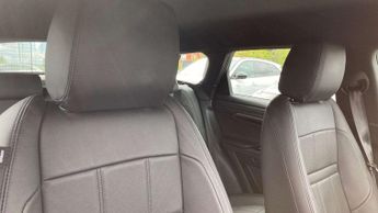 Land Rover Range Rover Evoque R-Dynamic SE