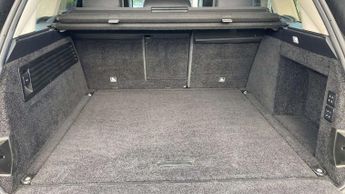 Land Rover Range Rover Westminster Black
