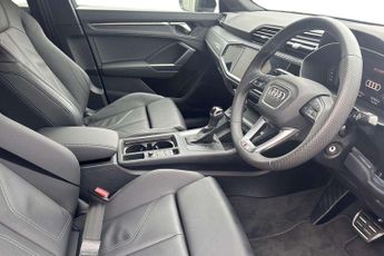 Audi Q3 S Line