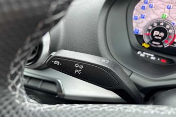 Audi Q2 S Line