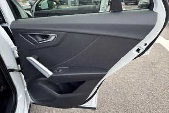 Audi Q2 S Line