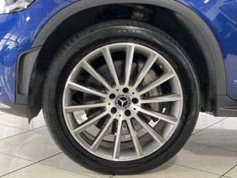 Mercedes-Benz GLC AMG Line