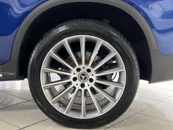 Mercedes-Benz GLC AMG Line
