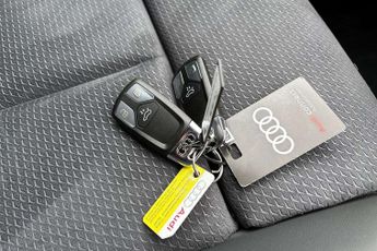 Audi Q5 Black Edition