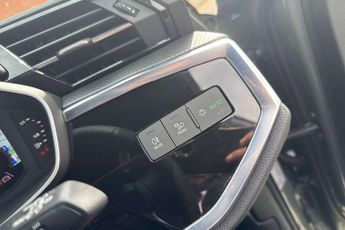 Audi Q3 Black Edition