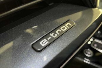 Audi Q4 Black Edition