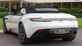 Aston Martin DB11 Volante