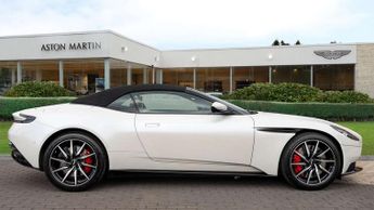 Aston Martin DB11 Volante