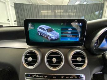 Mercedes-Benz GLC AMG Line