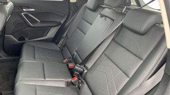 BMW Ix1 xLine