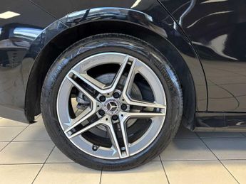 Mercedes-Benz Cla AMG Line