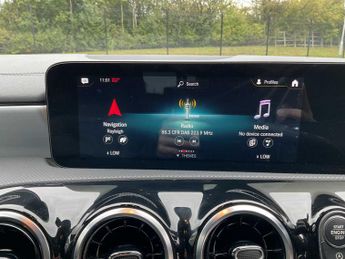 Mercedes-Benz Cla AMG Line