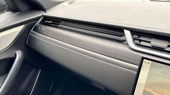 Jaguar F-PACE R-Dynamic Black