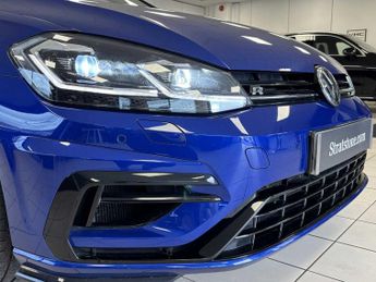 Volkswagen Golf R