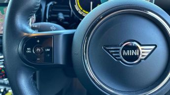 MINI Hatchback Cooper S Level 2