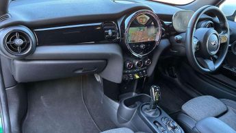 MINI Hatchback Cooper S Level 2