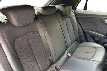 Audi Q2 Black Edition