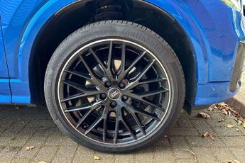 Audi Q2 Black Edition