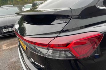 Audi Q4 S Line