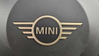 MINI Cooper E Classic