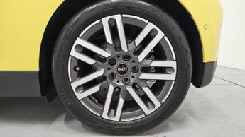 MINI Cooper E Classic