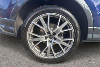 Audi Q3 Black Edition