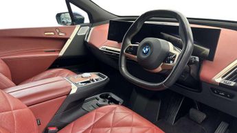 BMW Ix M60