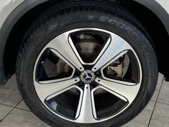 Mercedes-Benz GLC Urban Edition