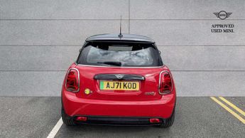 MINI Hatchback Cooper S Level 2