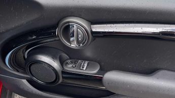 MINI Hatchback Cooper S Level 2