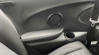 MINI Hatchback Cooper S Level 2