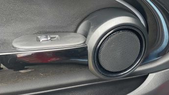 MINI Hatchback Cooper S Level 2