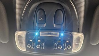 MINI Hatchback Cooper S Level 2