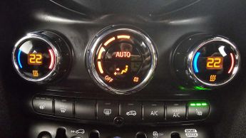 MINI Hatchback Cooper S Level 2