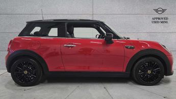 MINI Hatchback Cooper S Level 2