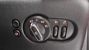 MINI Hatchback Cooper S Level 2