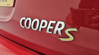 MINI Hatchback Cooper S Level 2