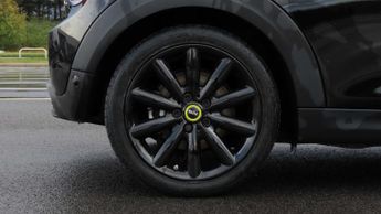 MINI Hatchback Cooper S Level 2